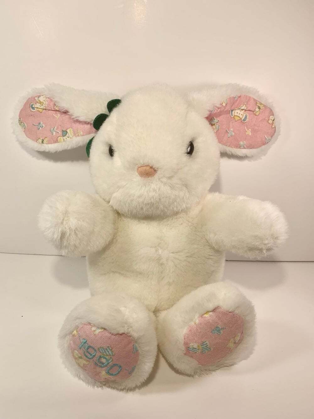 Harris Teeter White Bunny Rabbit 1990 plush pink ears hard eyes 4 leaf clover